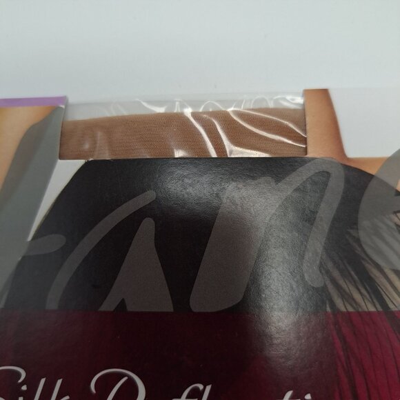 Hanes Silk Reflections Silky Sheer Pantyhose Non-Control Top AB Tan - Picture 6 of 12